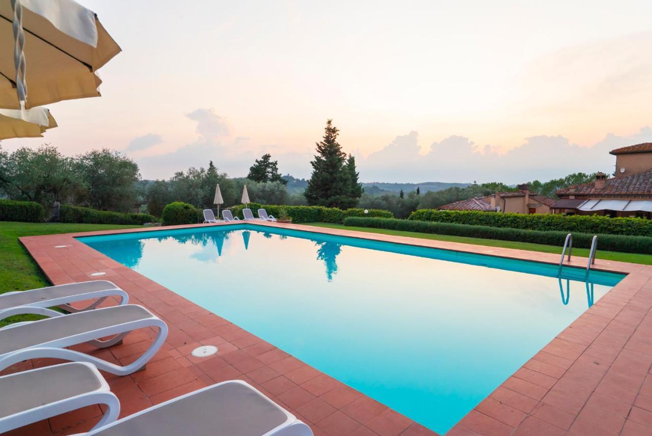 Casa Vacanze Rondini Blu Монтеспертоли Экстерьер фото