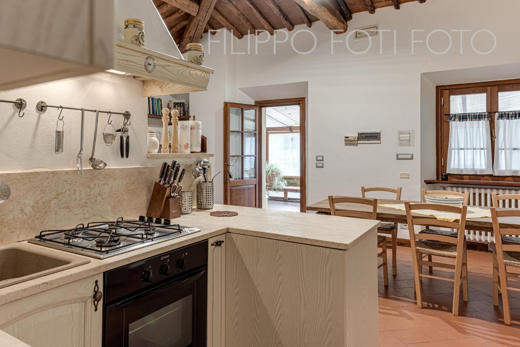 Casa Vacanze Rondini Blu Монтеспертоли Экстерьер фото